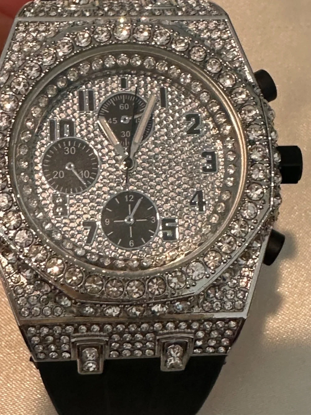 Ice Star Rhinestone Statement Watch Black Silicone Band Working